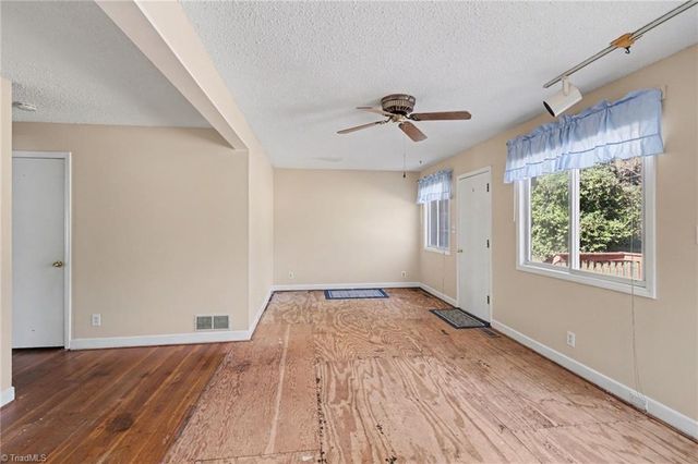 1301 Watson Avenue, Winston-salem, NC 27103