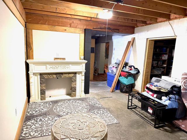 101 Lincoln Avenue, Bedford, IN 47421