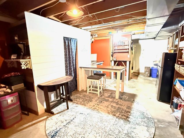 101 Lincoln Avenue, Bedford, IN 47421