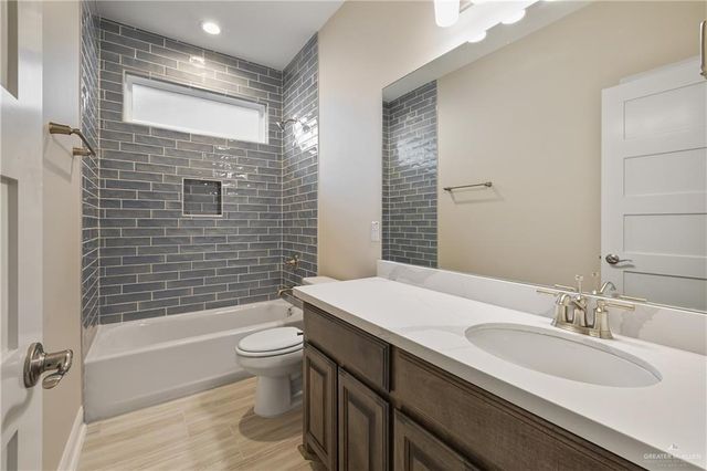 4006 N Sorghum Circle, Edinburg, TX 78542