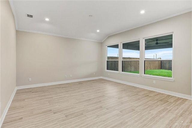 4006 N Sorghum Circle, Edinburg, TX 78542