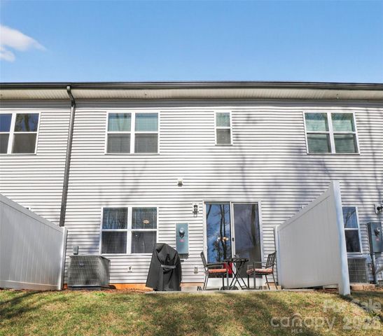 5316 Somerset Hill Lane, Charlotte, NC 28269