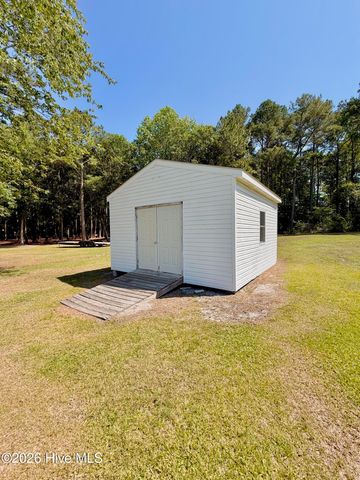 1443 Bland Howell Road, Kinston, NC 28504