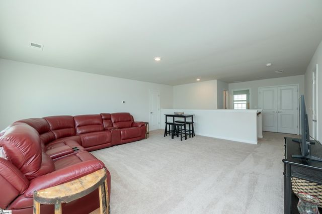 231 Double Crest Drive, Taylors, SC 29687