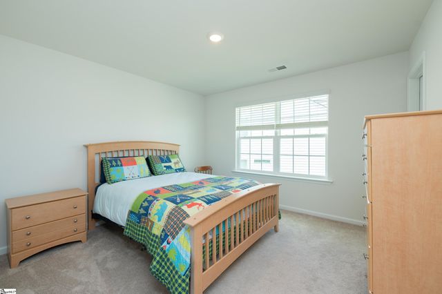 231 Double Crest Drive, Taylors, SC 29687