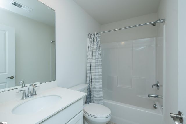 231 Double Crest Drive, Taylors, SC 29687