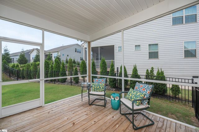 231 Double Crest Drive, Taylors, SC 29687