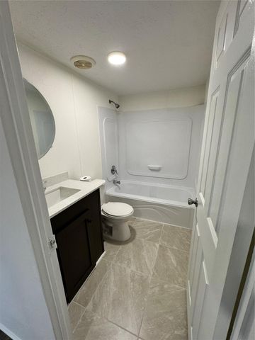 409 W Harris Avenue, Pasadena, TX 77506