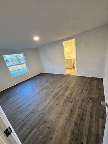 409 W Harris Avenue, Pasadena, TX 77506