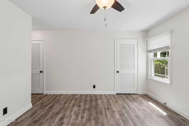 207 Dogwood Lane, Johnson City, TN 37604