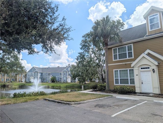 5611 BIDWELL PARKWAY 205, Sarasota, FL 34233