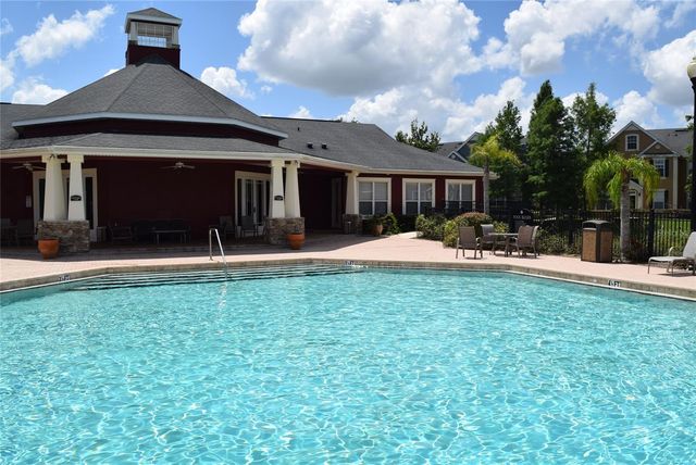 5611 BIDWELL PARKWAY 205, Sarasota, FL 34233