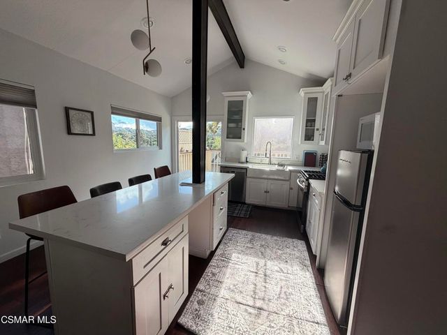 9251 Notre Dame Avenue, Chatsworth, CA 91311