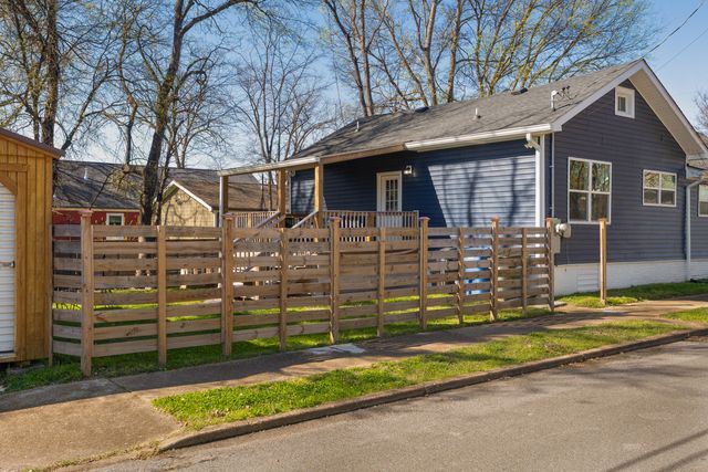 1614 E 12th Street, Chattanooga, TN 37404