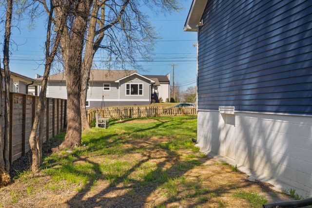 1614 E 12th Street, Chattanooga, TN 37404