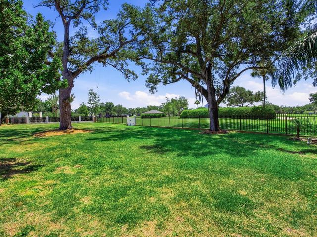 3424 JEAN CIRCLE, Tampa, FL 33629