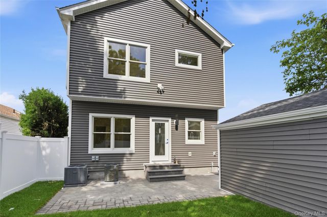 13 Evelyn Avenue, Westbury, NY 11590