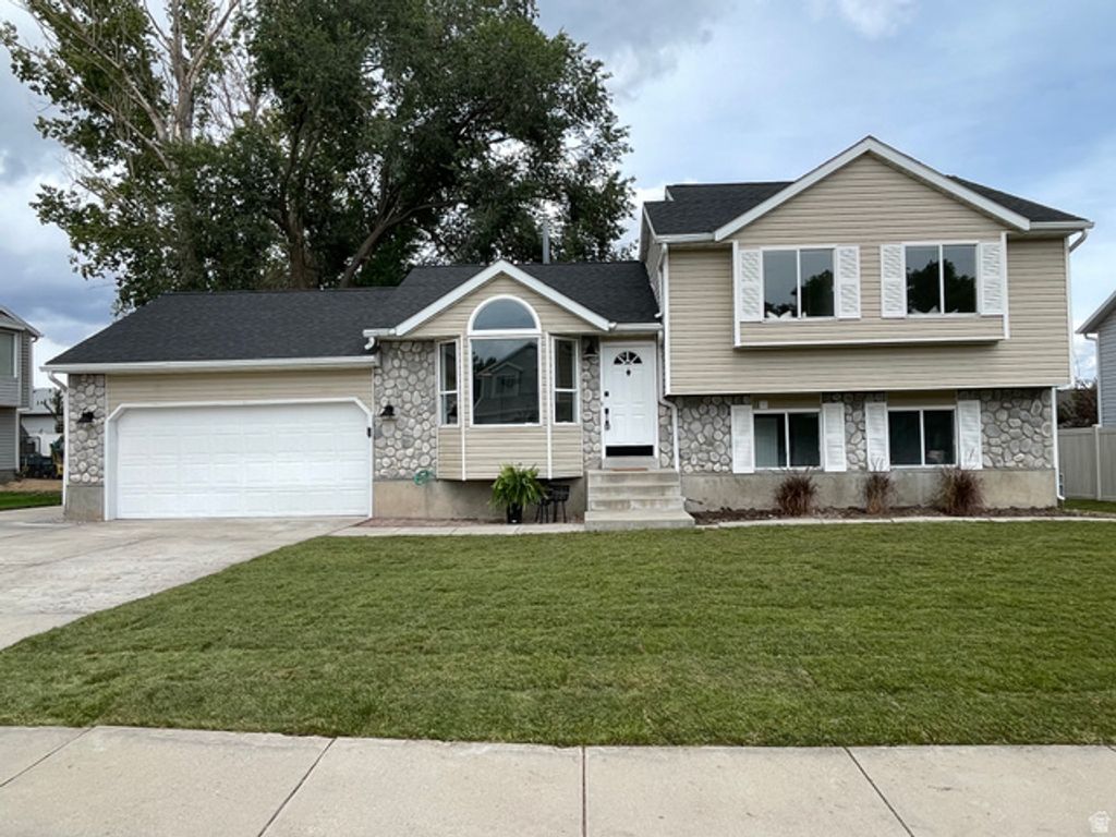 3296 W 8475 S, West Jordan, UT 84088