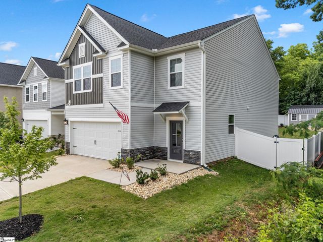 4067 Bromfield Way, Boiling Springs, SC 29316