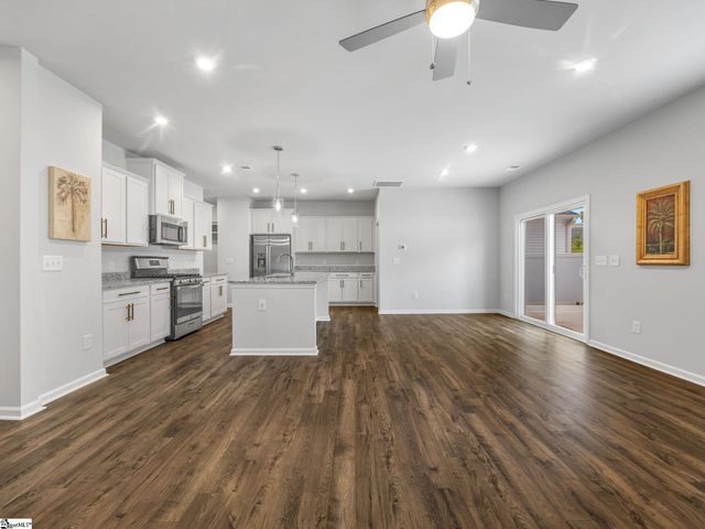 4067 Bromfield Way, Boiling Springs, SC 29316