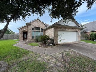 3102 Avory Ridge Lane, Pearland, TX 77581