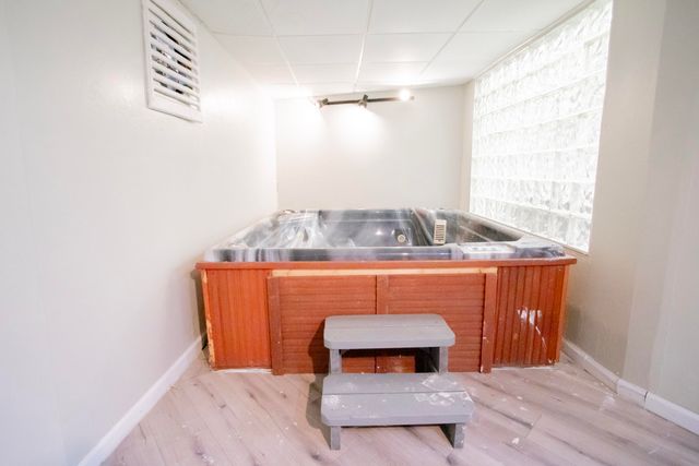 658 Lakeview Village Drive, Prestonsburg, KY 41653