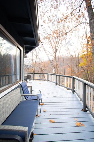 658 Lakeview Village Drive, Prestonsburg, KY 41653