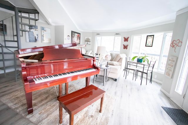 658 Lakeview Village Drive, Prestonsburg, KY 41653