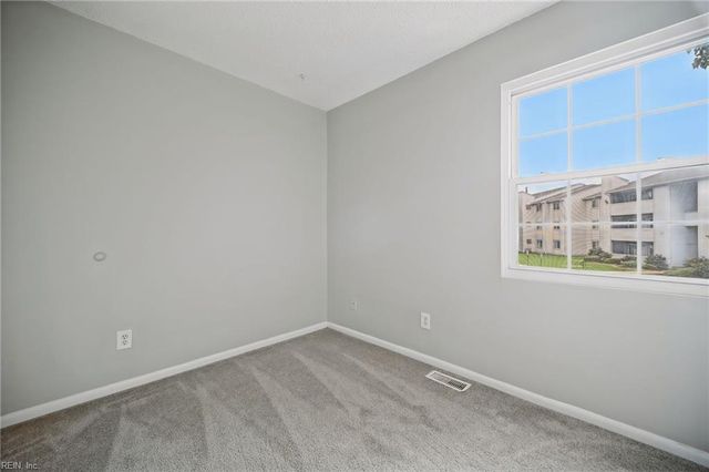 1346 River Birch RN, Chesapeake, VA 23320