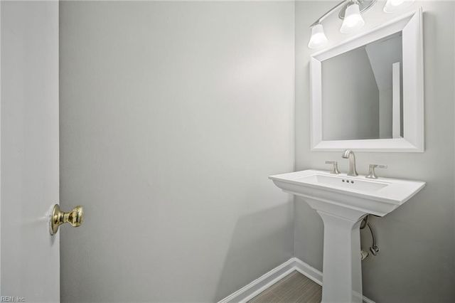 1346 River Birch RN, Chesapeake, VA 23320
