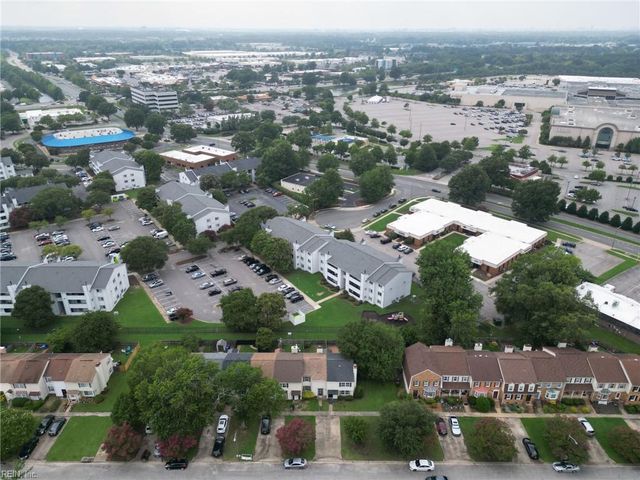1346 River Birch RN, Chesapeake, VA 23320