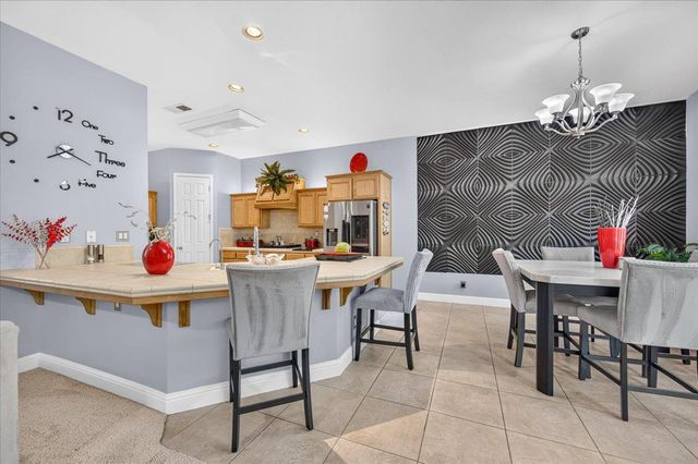 6580 W Wrenwood Lane, Fresno, CA 93723