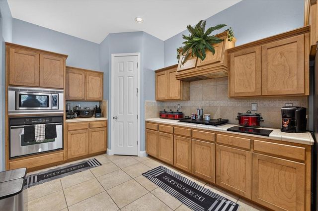 6580 W Wrenwood Lane, Fresno, CA 93723