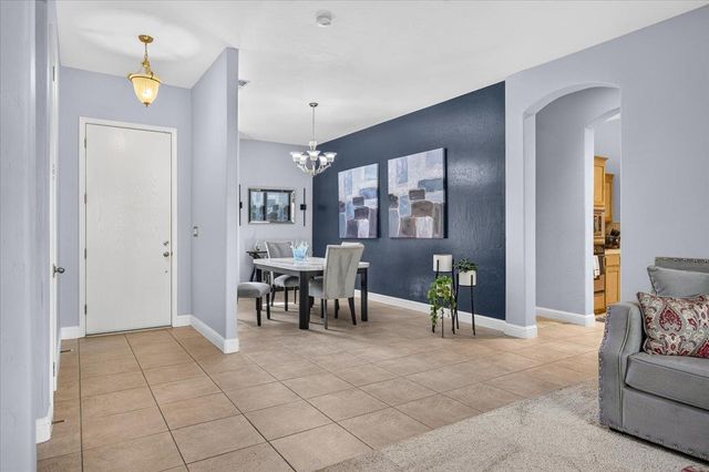 6580 W Wrenwood Lane, Fresno, CA 93723