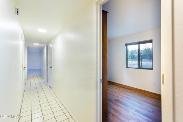 1714 W Meadow Hills Drive, Nogales, AZ 85621