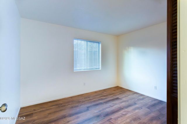 1714 W Meadow Hills Drive, Nogales, AZ 85621