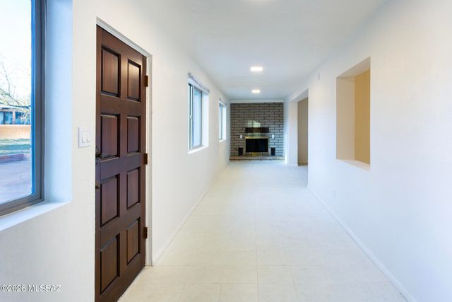 1714 W Meadow Hills Drive, Nogales, AZ 85621