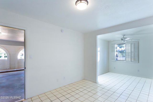 1714 W Meadow Hills Drive, Nogales, AZ 85621