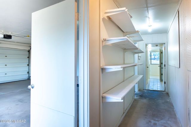 1714 W Meadow Hills Drive, Nogales, AZ 85621