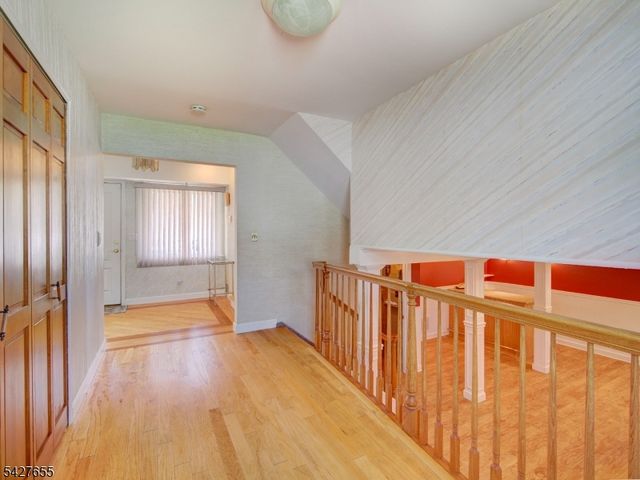 26 Epping Dr, Kenilworth Boro, NJ 07033