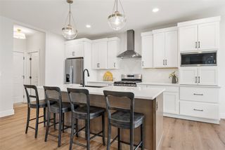 424 15th Avenue SW, Mt Vernon, IA 52314