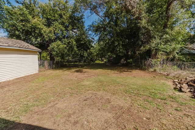 121 S Lincoln, Anthony, KS 67003