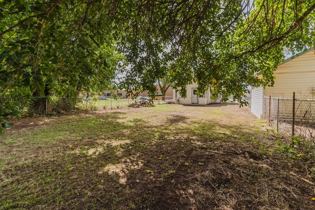 121 S Lincoln, Anthony, KS 67003