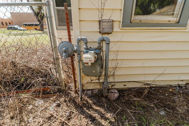 121 S Lincoln, Anthony, KS 67003