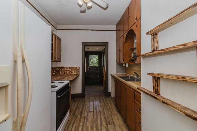 121 S Lincoln, Anthony, KS 67003