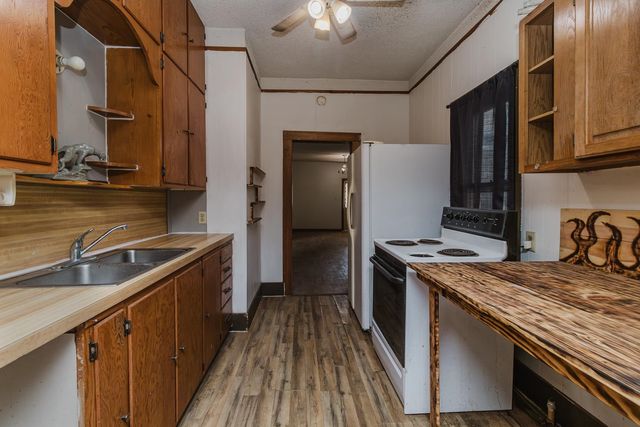 121 S Lincoln, Anthony, KS 67003