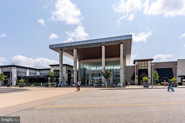 6912 ESSEX AVE, Springfield, VA 22150