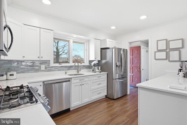 6912 ESSEX AVE, Springfield, VA 22150