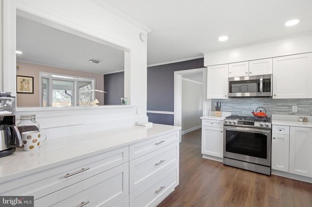 6912 ESSEX AVE, Springfield, VA 22150