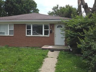 617 N Oxford Street, Indianapolis, IN 46201